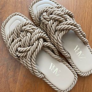 Zara Knotted Sandals sz 7